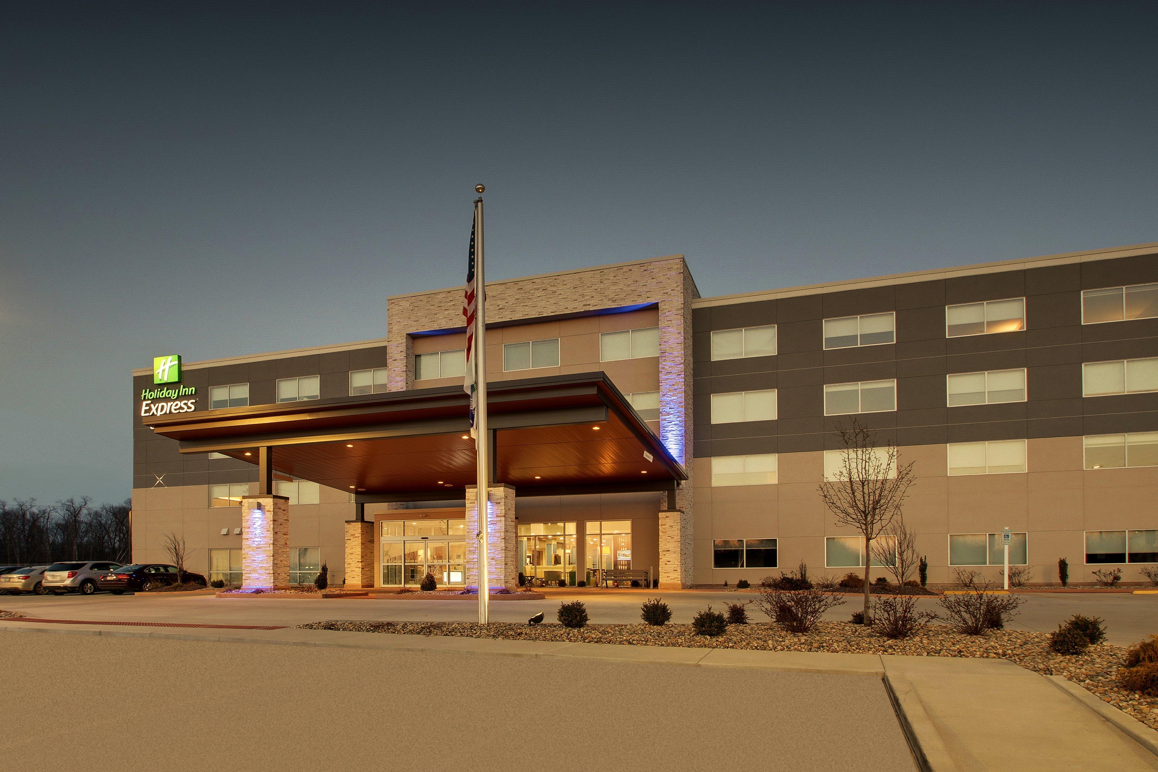 Holiday Inn Express & Suites - Mount Vernon By Ihg Eksteriør billede