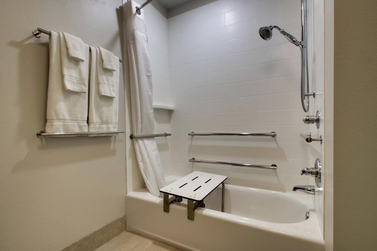 Holiday Inn Express & Suites - Mount Vernon By Ihg Eksteriør billede