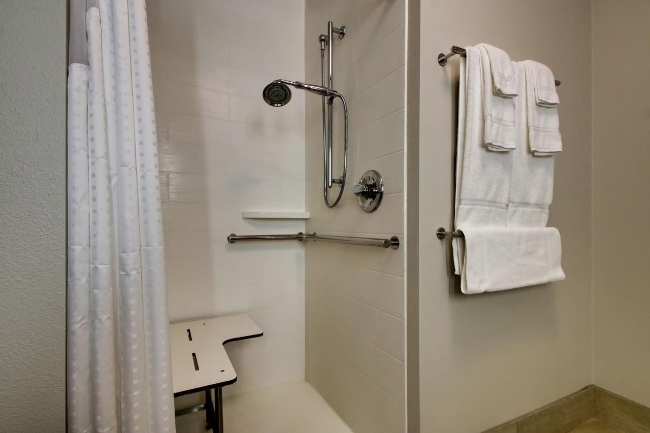 Holiday Inn Express & Suites - Mount Vernon By Ihg Eksteriør billede