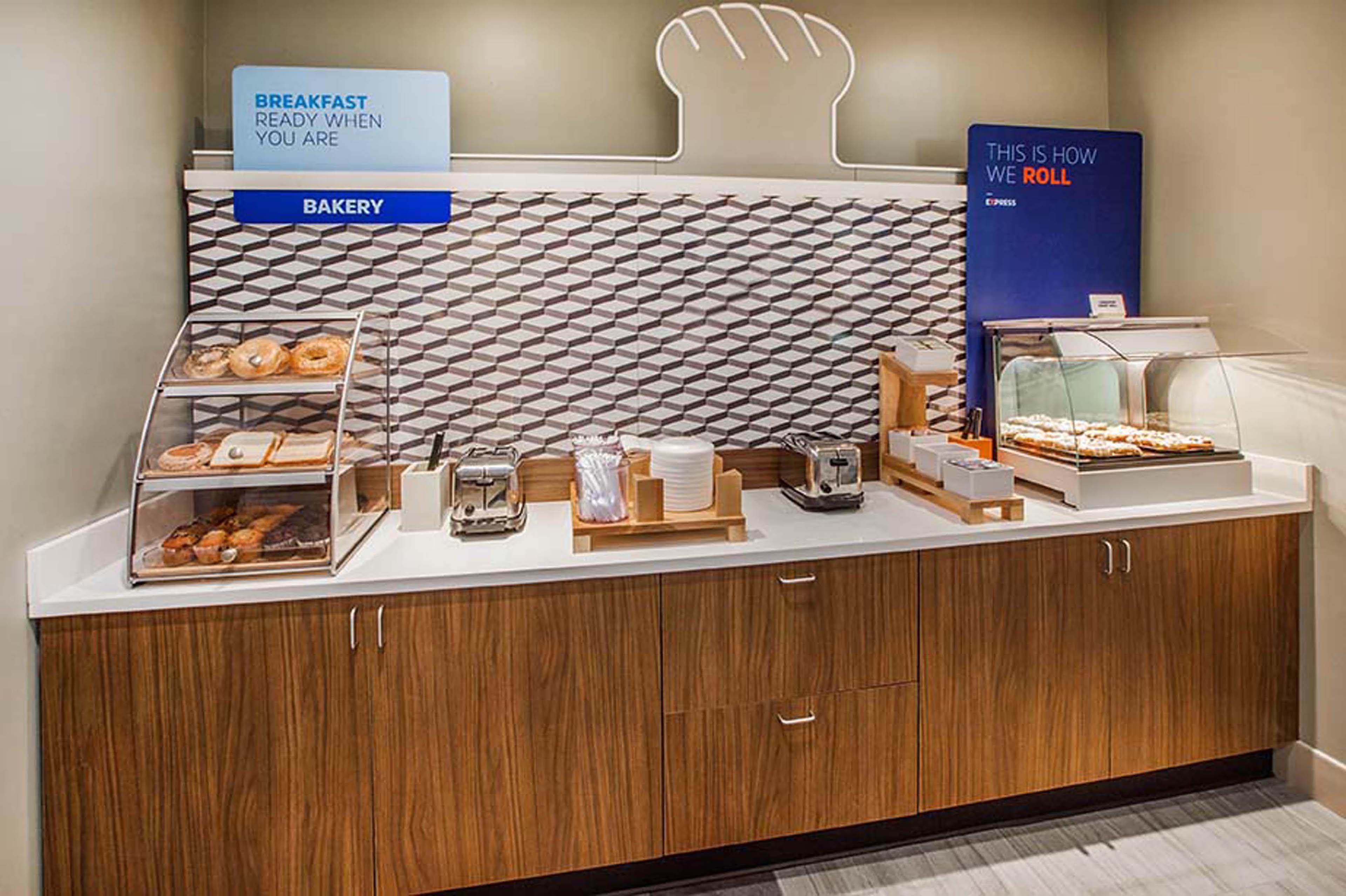 Holiday Inn Express & Suites - Mount Vernon By Ihg Eksteriør billede